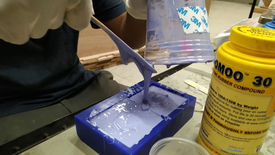 Pouring the OOMOO in