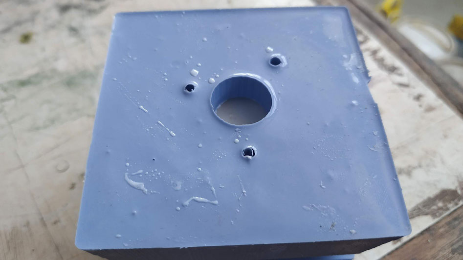 Less material in mold